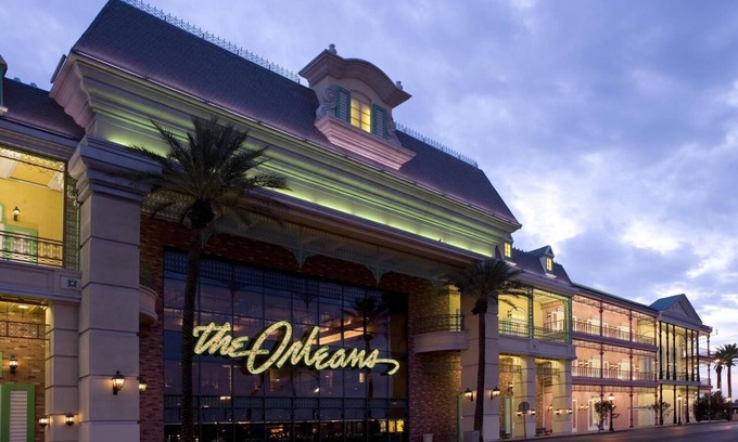 Paradise Hotel | The Orleans Hotel & Casino