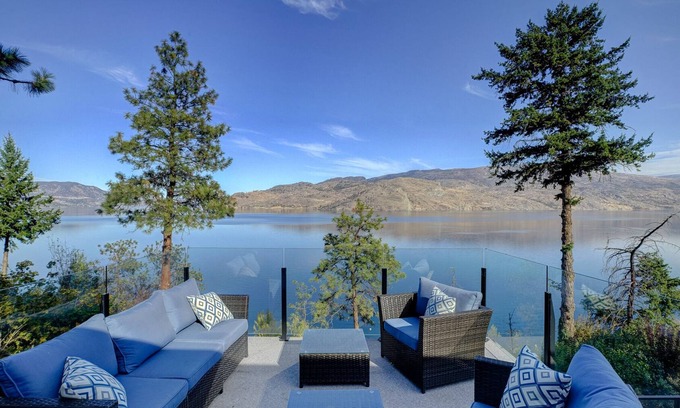 Central Okanagan House | The Osprey's Nest