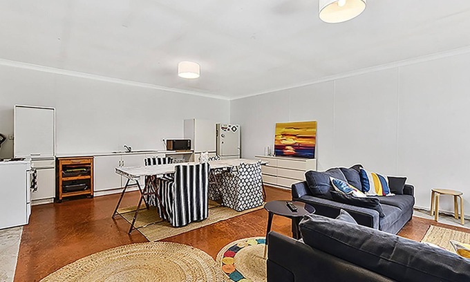 Jessie Cottage | The Outhouse - Comfortable and Clean