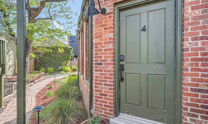 Five Points Apartment | The Outlaw's Hideout, Studio, Heart of Rino