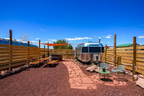 Valle Hotel | The Outpost Grand Canyon