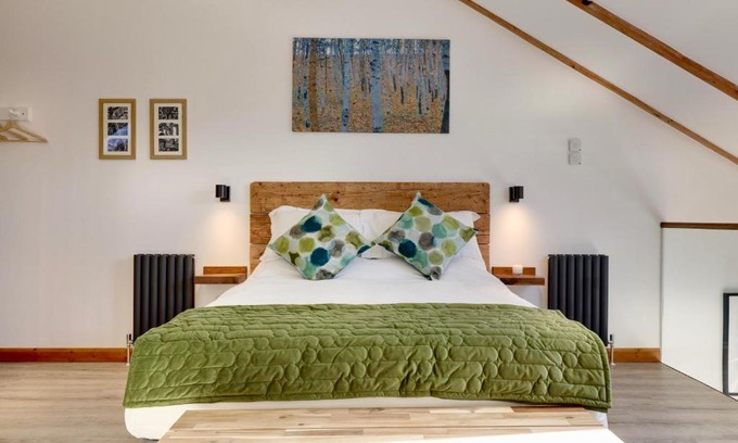 Hinton Parva Apartment | The Owl Barn Wiltshire - Slate