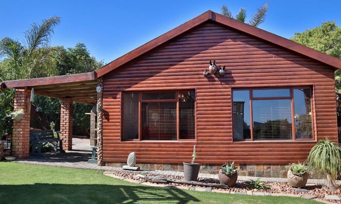 Wavecrest Apartment | The Owl House