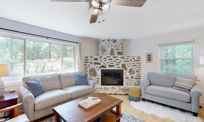 Eureka Springs House | The Owl's Nest
