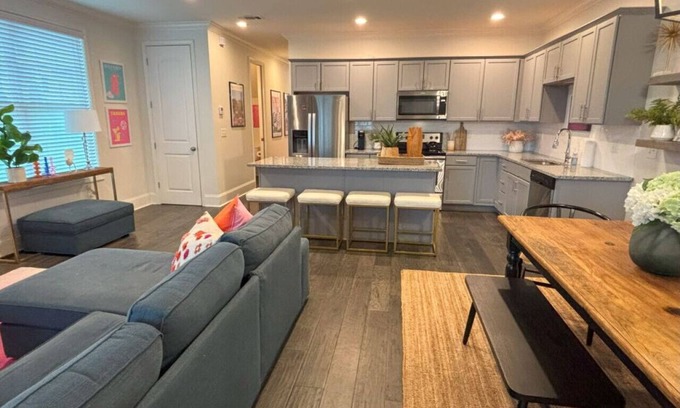 Oxford Apartment | The Oxford Mill Retreat