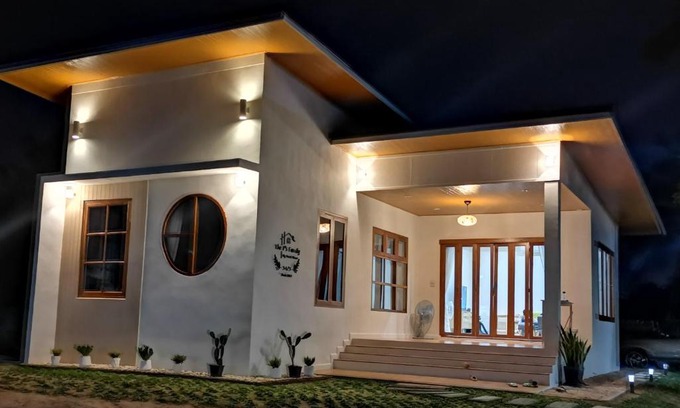 Nai Wiang House | The P's Family (NAN)