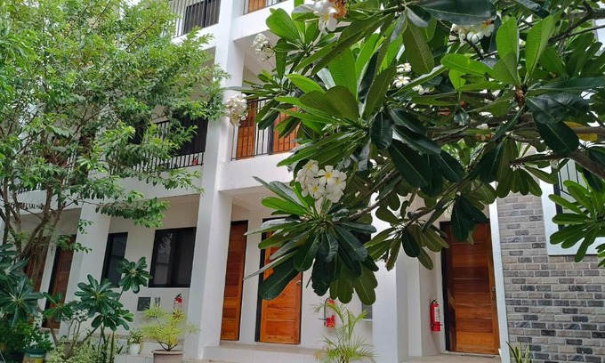 Muntinlupa Hotel | The Palines Apartment Hotel