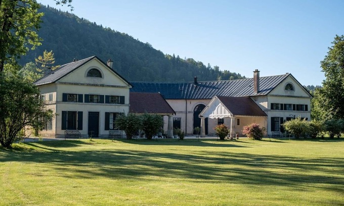 Syam Apartment | The Palladian Villa, Syam Castle