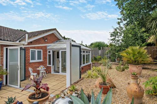 Postwick with Witton House | The Palms