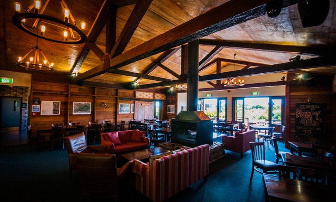 National Park Village Hotel | The Park Hotel Ruapehu