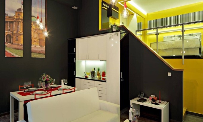 Donji Grad Apartment | The park of the residence in Zagreb Duplex No. 5