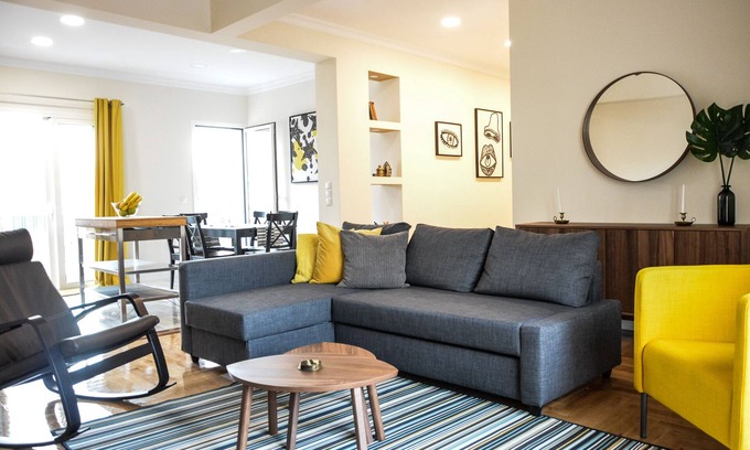 Kinosargous Apartment | The Parthenon Terrace has a Parthenon view! We're quite proud of this!