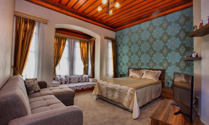 Kumkapi Apartment | The Pashas House