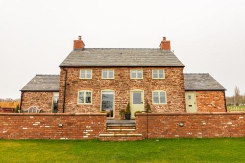 Stoney Stretton House | The Patches
