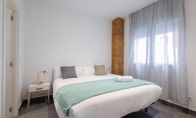 Patraix Apartment | The Patraix Apartment 01 by Florit Flats