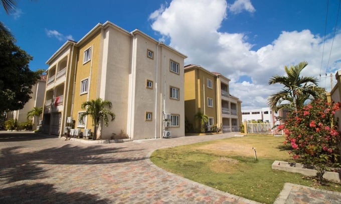 Barbican Apartment | The Pearl at The Pearls of Liguanea
