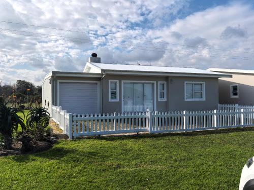 Pearly Beach House | The Pearl