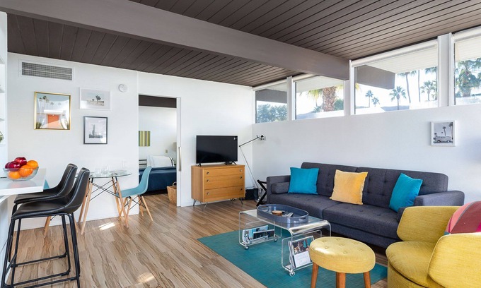 Twin Palms Condo | The Peggy Lee - Mid Century Oasis
