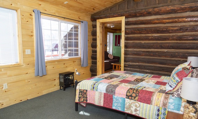 Creede Cabin | The Peggy!