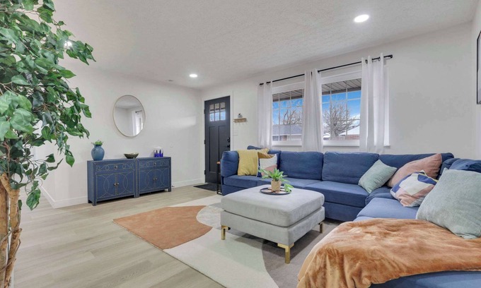 Reynoldsburg House | The Penick Getaway Su