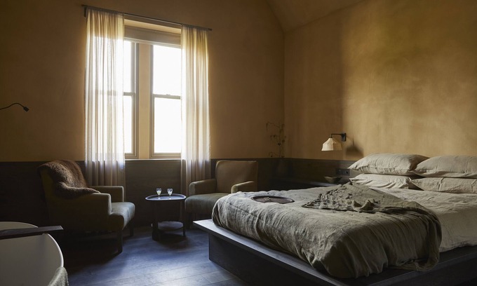 Askwith Hotel | The Penny Bun