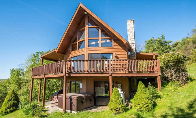 Paradise Point House | The Perch | Pet Friendly, Lake Access, Great Views!