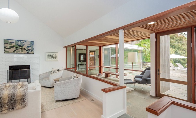 Sag Harbor House | The perfect 4 Bedroom, 4 Bathroom in Sag Harbor