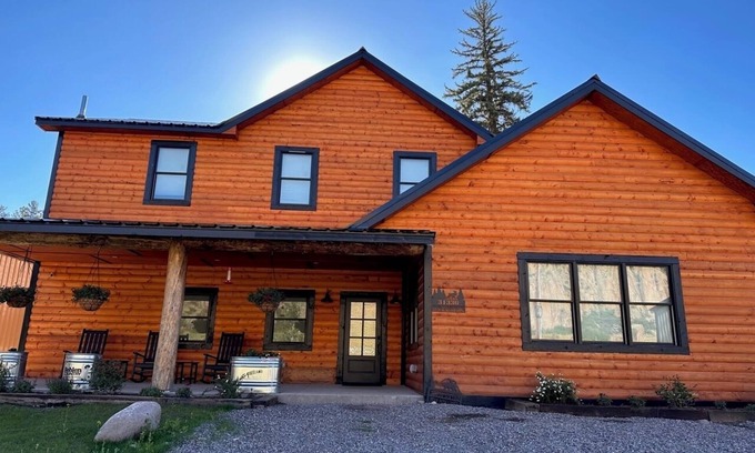 South Fork Cabin | The perfect cozy riverside getaway close to Wolf Creek Ski Area & pet friendly