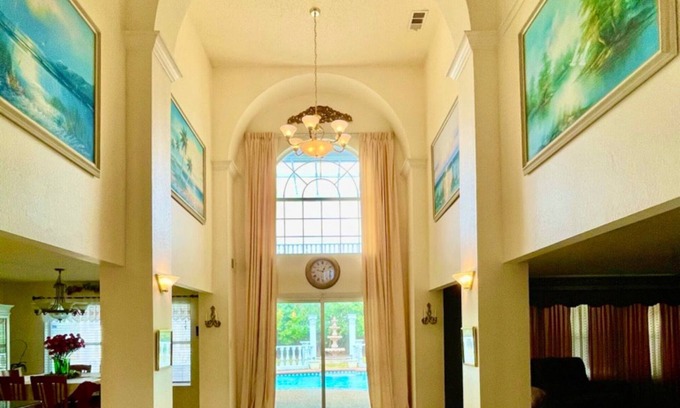 Southeast Arlington House | The Perfect family friends get away