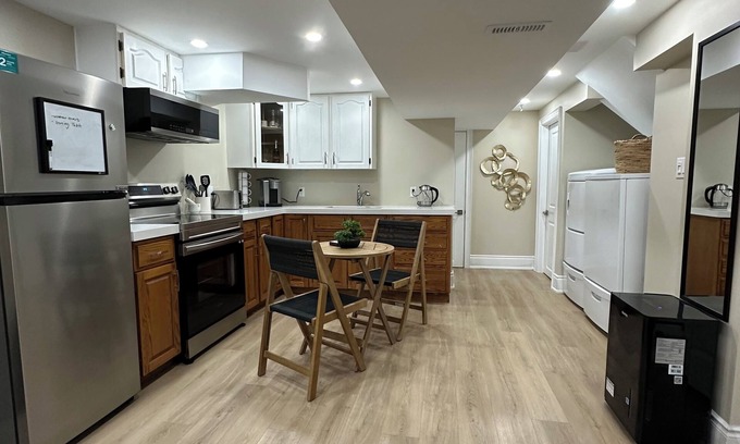 Orangeville House | The Perfect Getaway