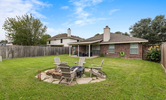 Barker Villa | The Perfect Harmony in Houston