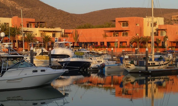 La Paz Condo | The Perfect Holiday Vacation!