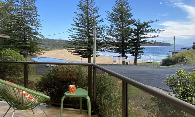 Black Head Apartment | The perfect place where you can have your morning coffee with a side of beach