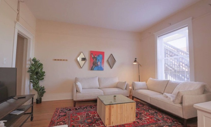 Martinsburg Apartment | The Phat Flat 2 bedroom apartment