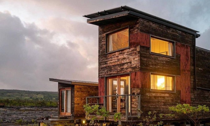 Kalapana House | The Phoenix House - Epic Tiny Home GEM on Volcanic Lava Field