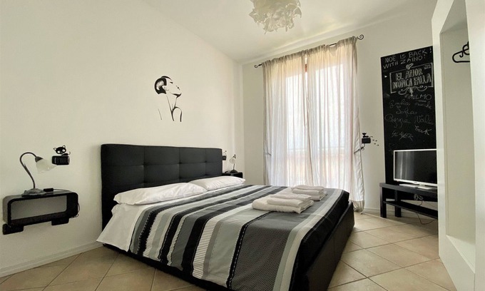 Castelletto di Momo Apartment | "The phrase" - Independent apartment