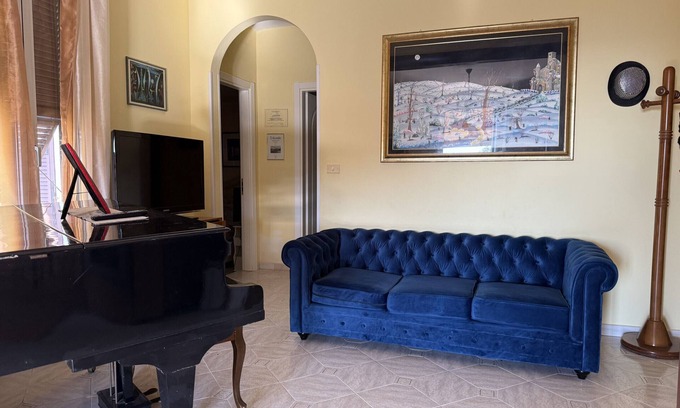 Oneglia Apartment | The Piano Apartment
