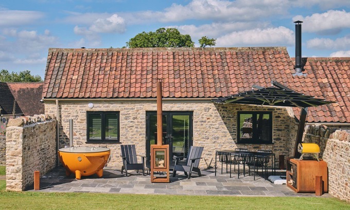 East Horrington Cottage | The Piggery - Luxury Cottages