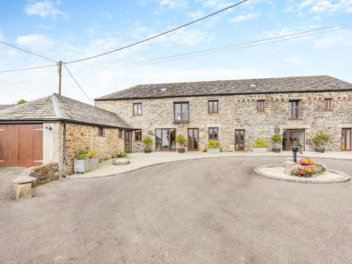 Tresmeer House | The Place 2B