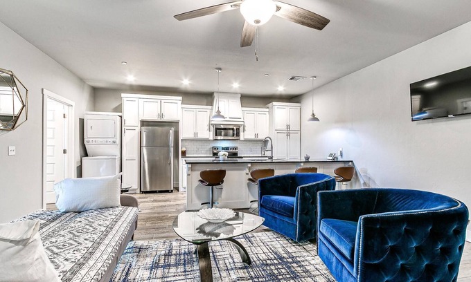 Central Oklahoma City Condo | The Plaza VIP Lodge #2
