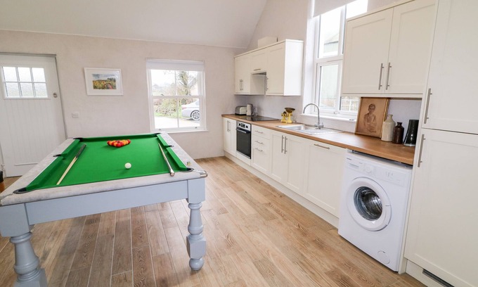 Lisnagunogue Cottage | The Poets Cottage