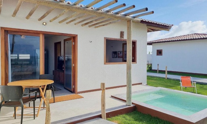 Fortim Apartment | The Point Bangalô Pé na Areia em Fortim