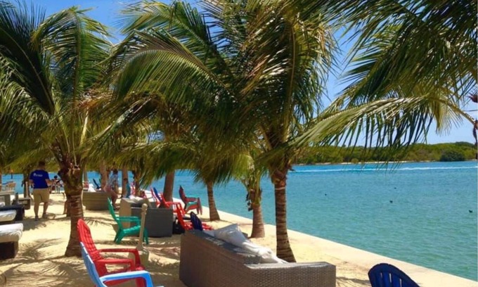Jupiter Hotel | The Pointe Hotel