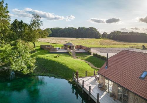 Cowlinge House | The Pond Barn