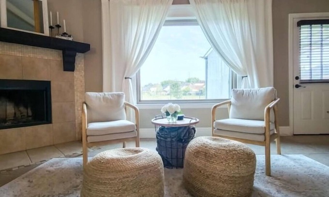 Clodine House | The Pond Housen