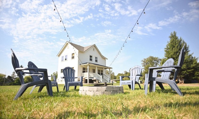 Snohomish Apartment | the Prairie Cottage