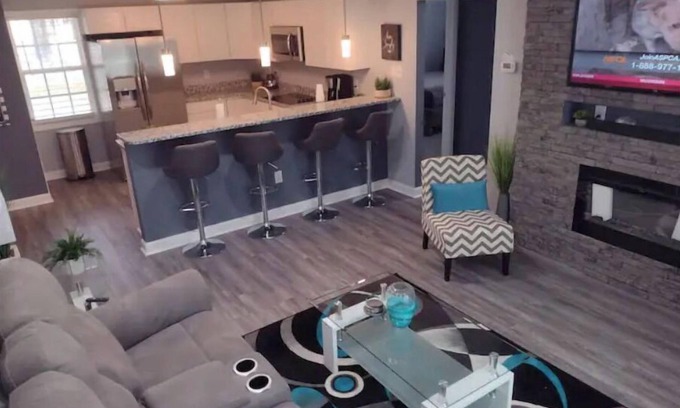 Franklin House | THE "PRETLOW" 2 Bedrooms