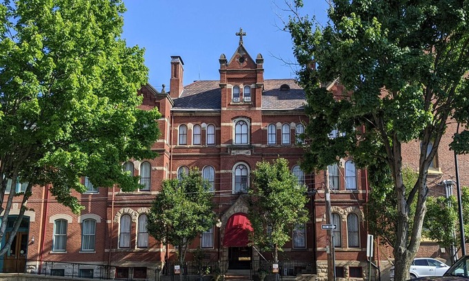 East Allegheny Hotel | The Priory Hotel
