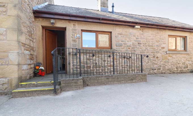 Higher Walton House | THE PROVEN HOUSE, romantic, country holiday cottage in Longridge