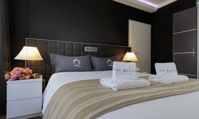 Hollerich Apartment | The Queen Luxury Apartments - Villa Medici